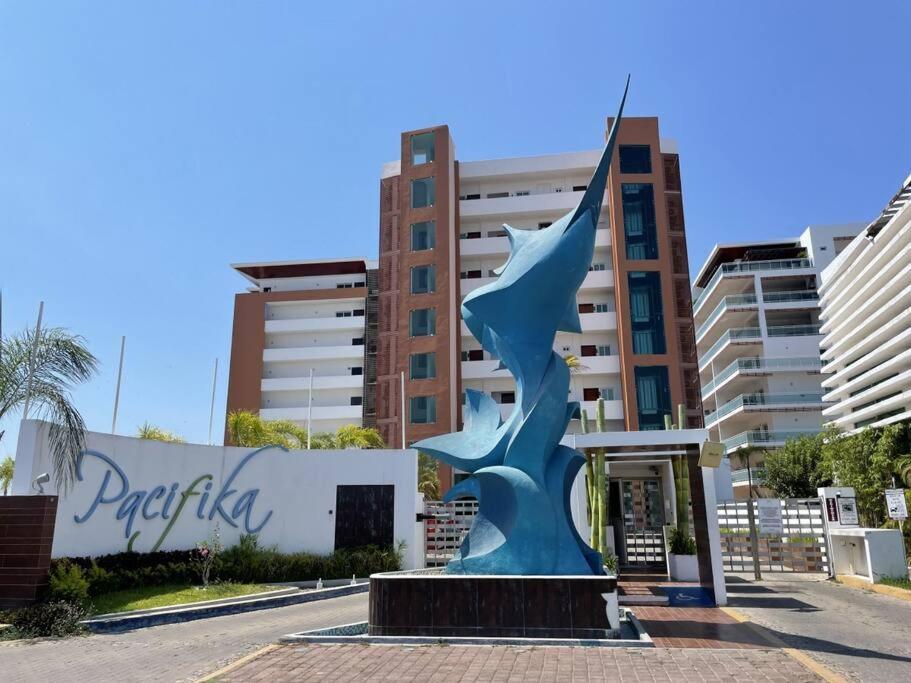 8011 Depa En La Marina Con Balcon Y Vista Alberca Appartement Mazatlán Buitenkant foto